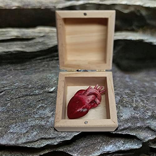 Inima mea într -o cutie, cadou de prietenie unic cadou de lemn sculptat manual, cutii decorative de Halloween pentru ea sau