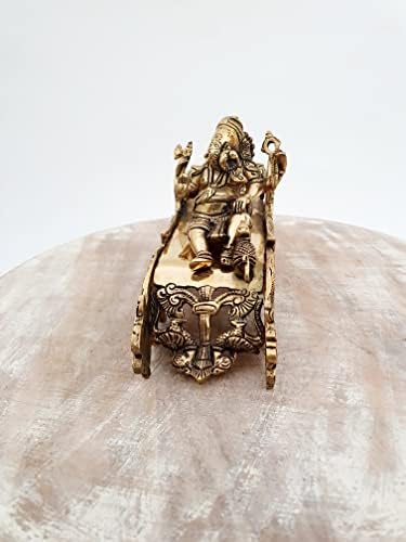 Mohanjodero Elegant Brass Lord Ganesha călărit pe statuia Peacock Baggi